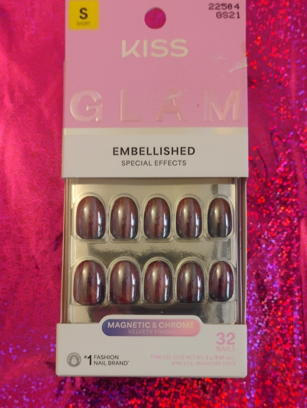 Kiss Embellished Magnetic Chrome Press-On Nails in Metallic Rose